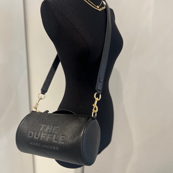 Marc Jacobs The Leather Duffle Bag - Picture 10 of 16